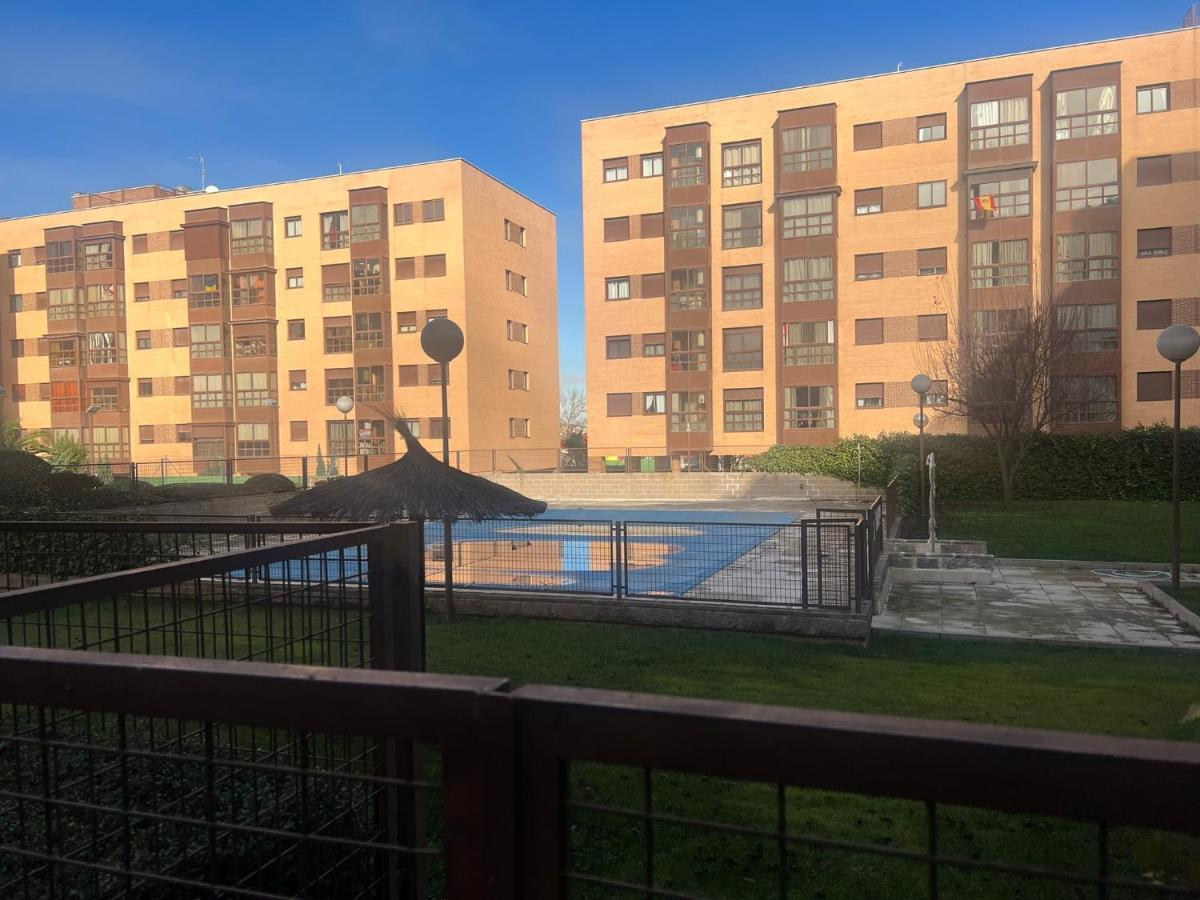 Madrid Apartments Suites Deyanira 59 Exterior photo